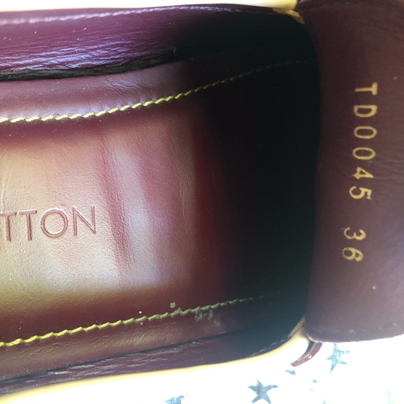 100% Authentic Louis Vuitton Vernis Loafers 2005 (Used) - Picture 6 of 6